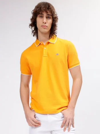 men yellow solid polo collar short sleeves t-shirt